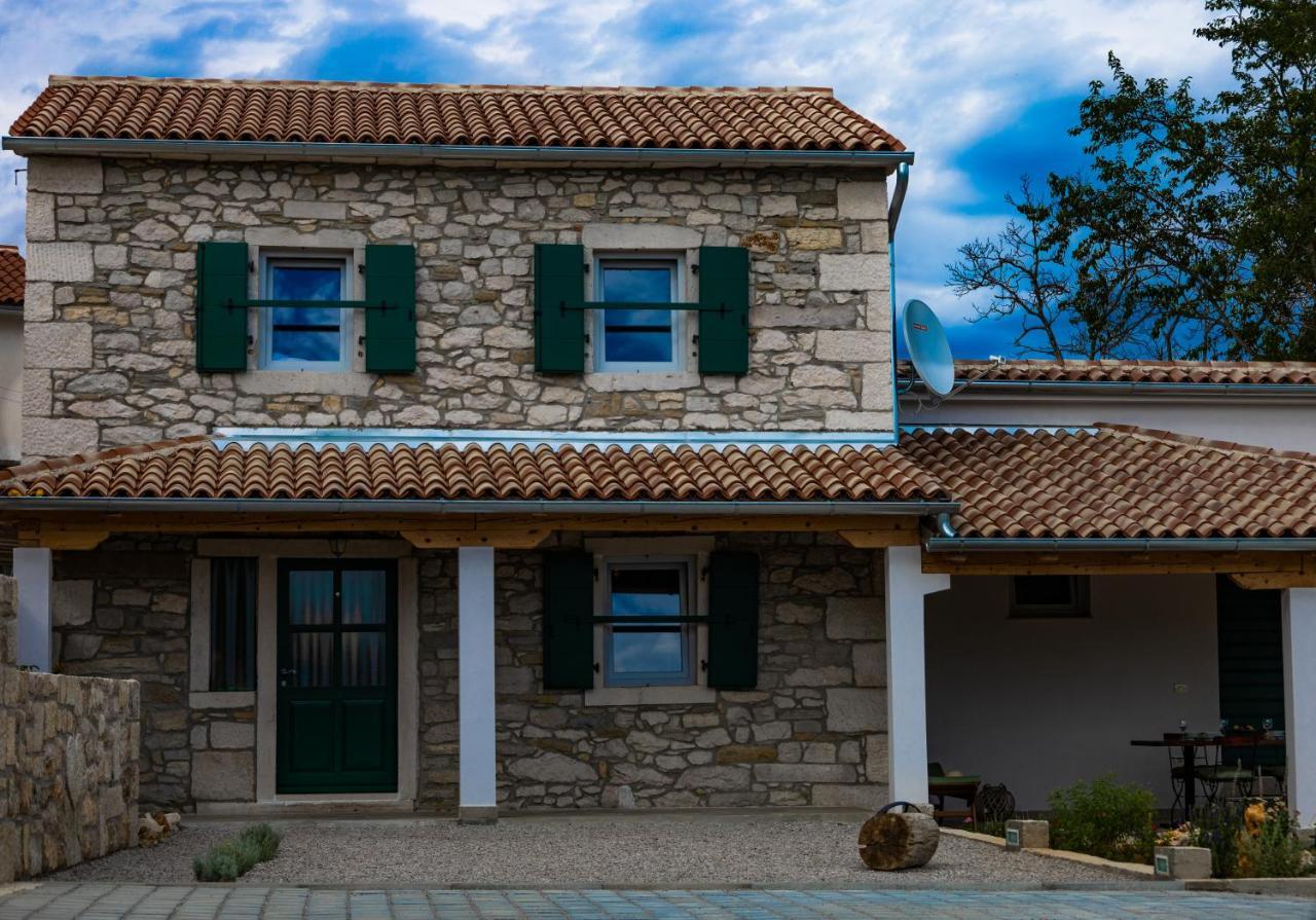 בוזט Villa Klara מראה חיצוני תמונה